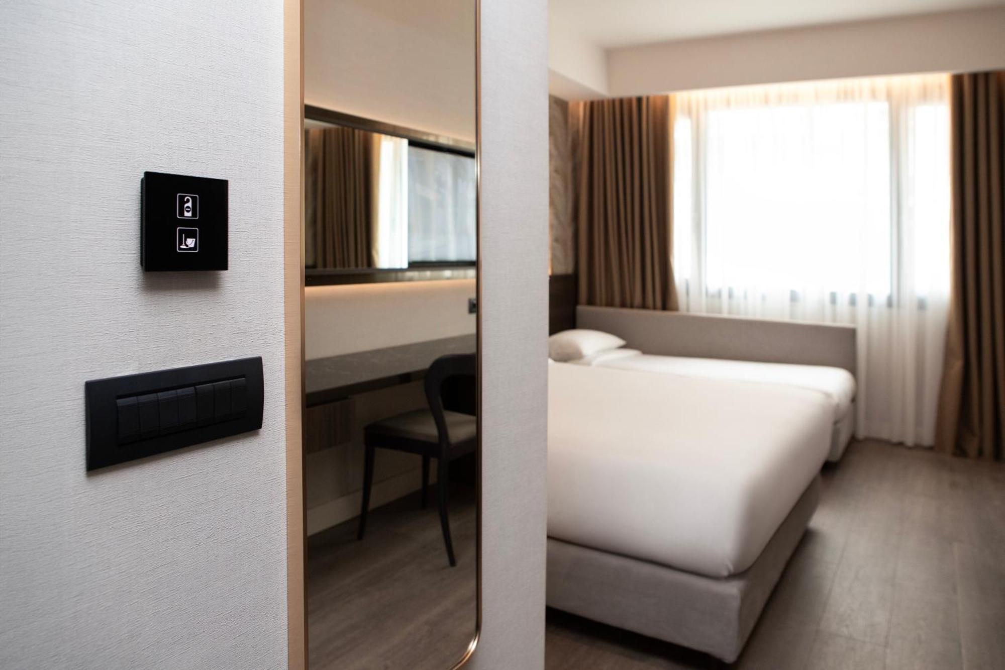 Luwian Athens Boutique Hotel Esterno foto